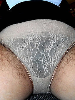 ladies in wet panties free porn pics