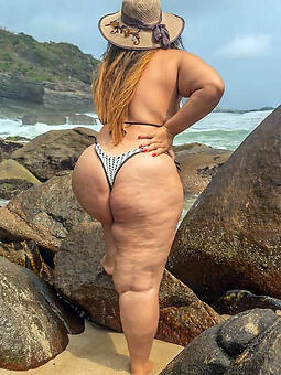nude mature squirearchy outdoors free porn x
