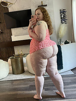 big booty ladies equally her curvy body