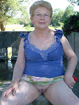 hot grannies naked porn xxx mating