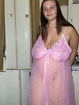 sexy single materfamilias