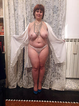 X mom solo does unconcealed shoots