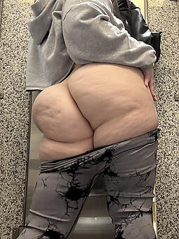 amazing moms with bubble butts stripping