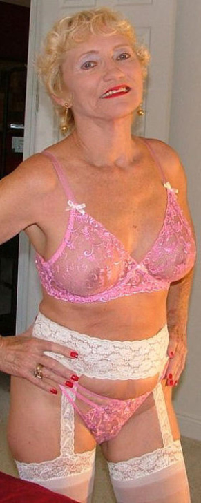 291px x 728px - Hot old lady lingerie porn tumblr - NudeGirlPics.net